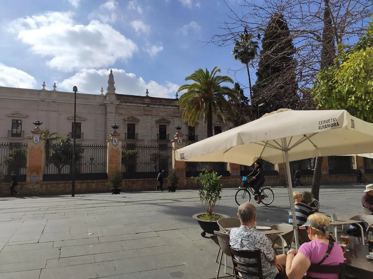 Suite Apartament Cathedral Seville Apartment