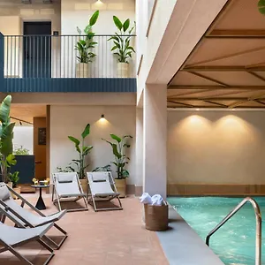 Ferienhaus Rincones De Lola - Castilla 91 - Shared Jacuzzi, Sevilla