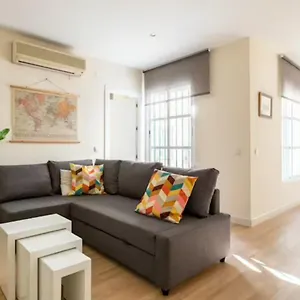 Apartment Azahar Metropol Parasol, Parking Gratis Coches Medianos, Sevilla